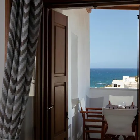 Daire Cycladic Sea View Mansion Near The Castle *